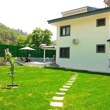 Askin Villa Inlice